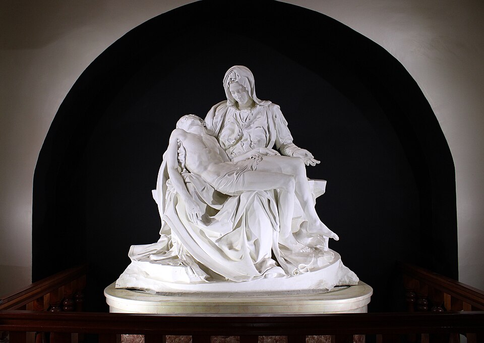 La Piedad de Miguel Ángel en Lampa-Puno: resignificación de una obra del Renacimiento.